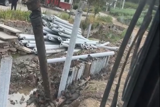 水泥樁批發(fā)廠家泓樺錦嘉-100根仿木樁施工大概需要多長時間能完成？